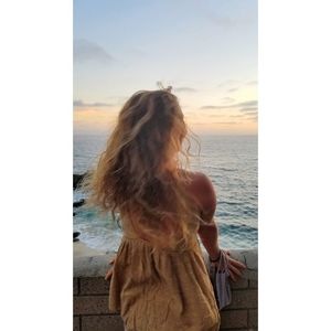 Meet your Posher, Daisa